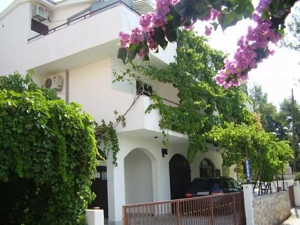 Apartment In Okrug Gornji With Sea View, Terrace, Air Conditioning, Wifi 5106-4 Trogir
